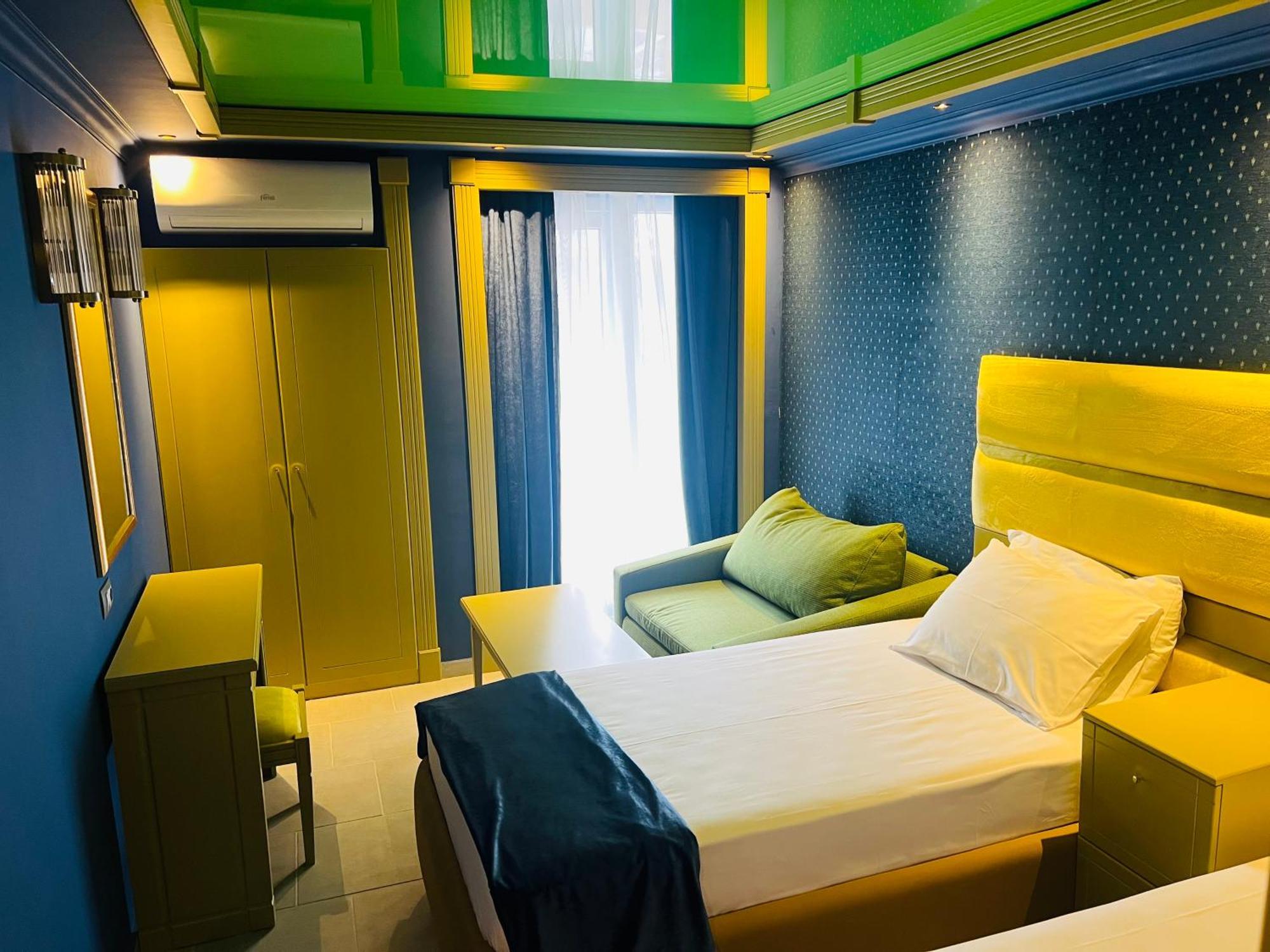 Hotel Craiova By Phoenicia Blue View オリンプ エクステリア 写真